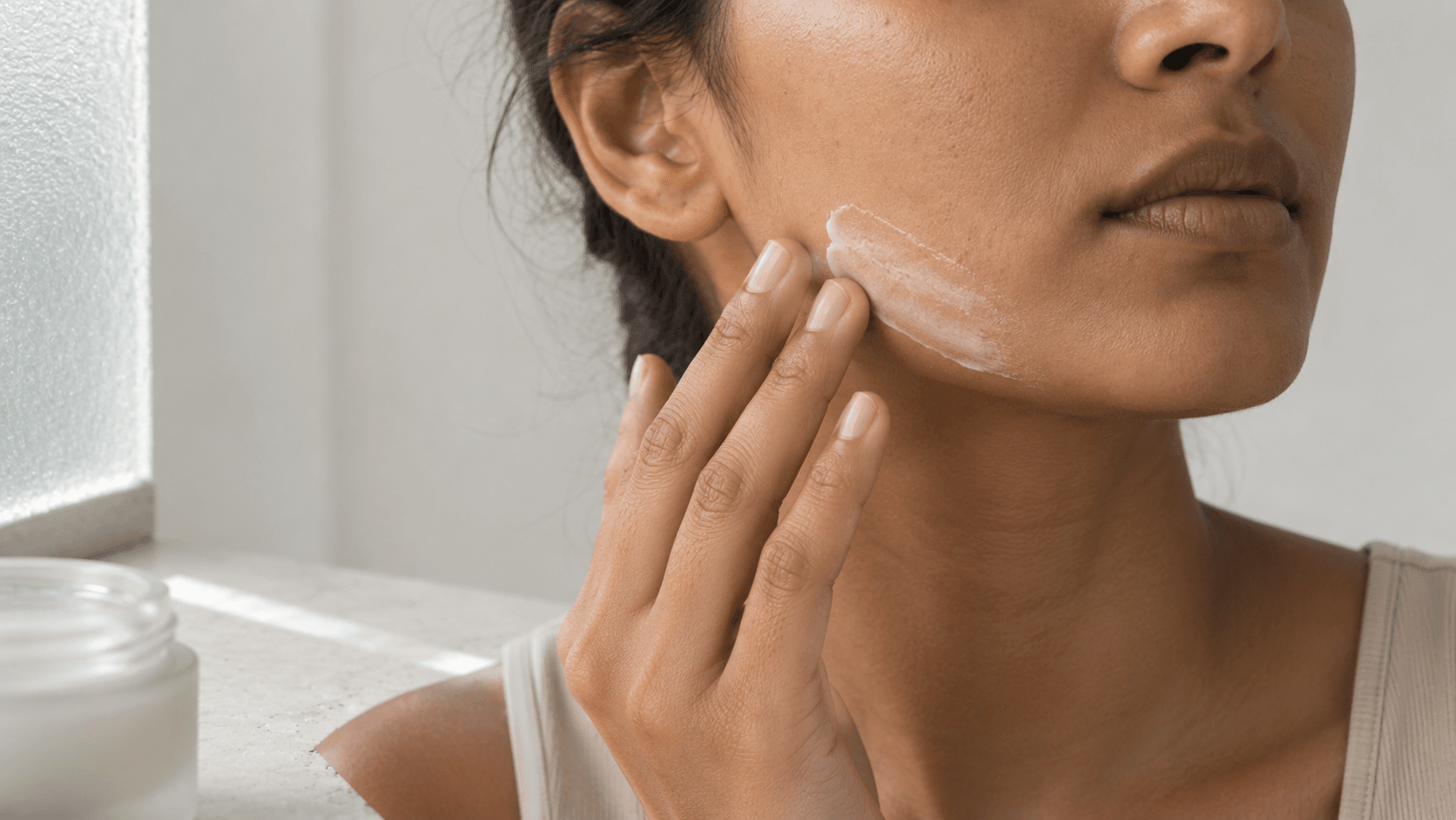 Close-up of skin barrier lipid application illustrating the role of fatty acids in skin repair